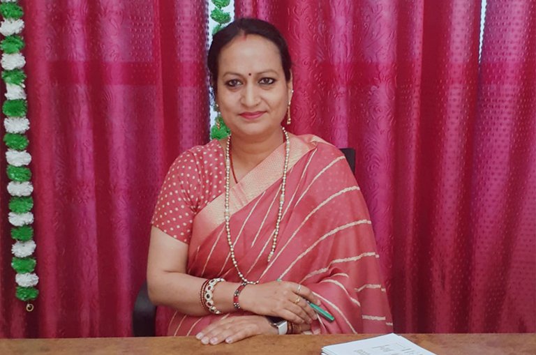 Home headmistress